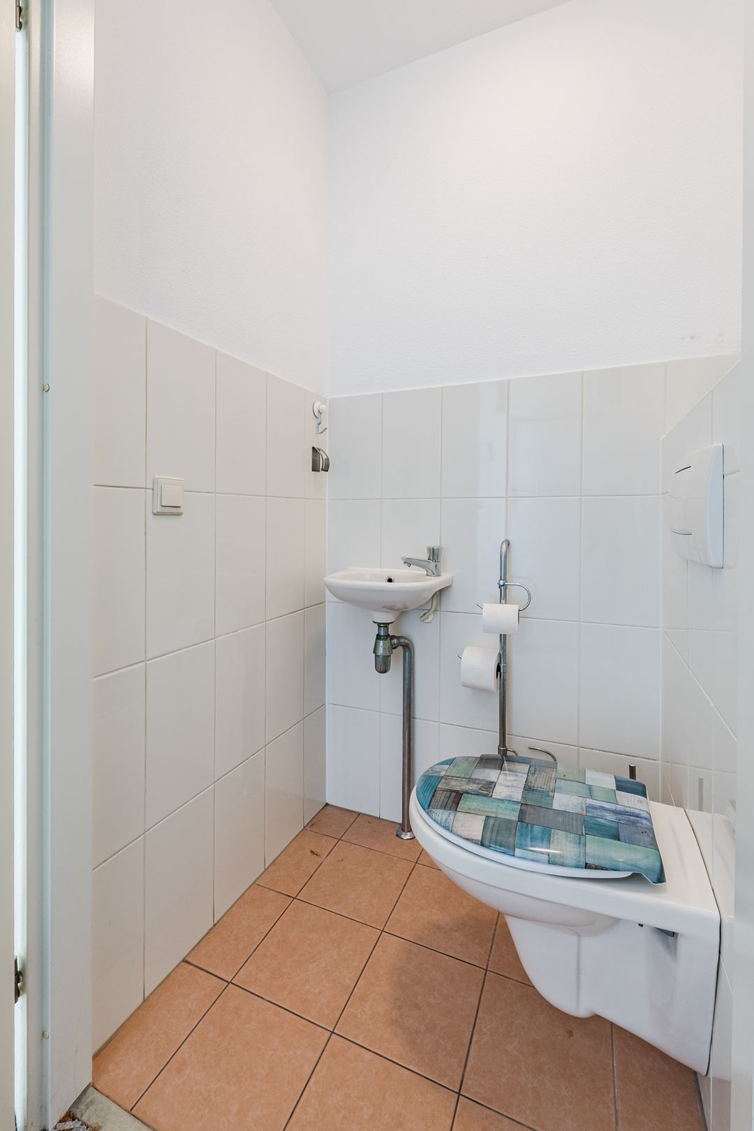 Photo 8 of Weidevogellaan 68