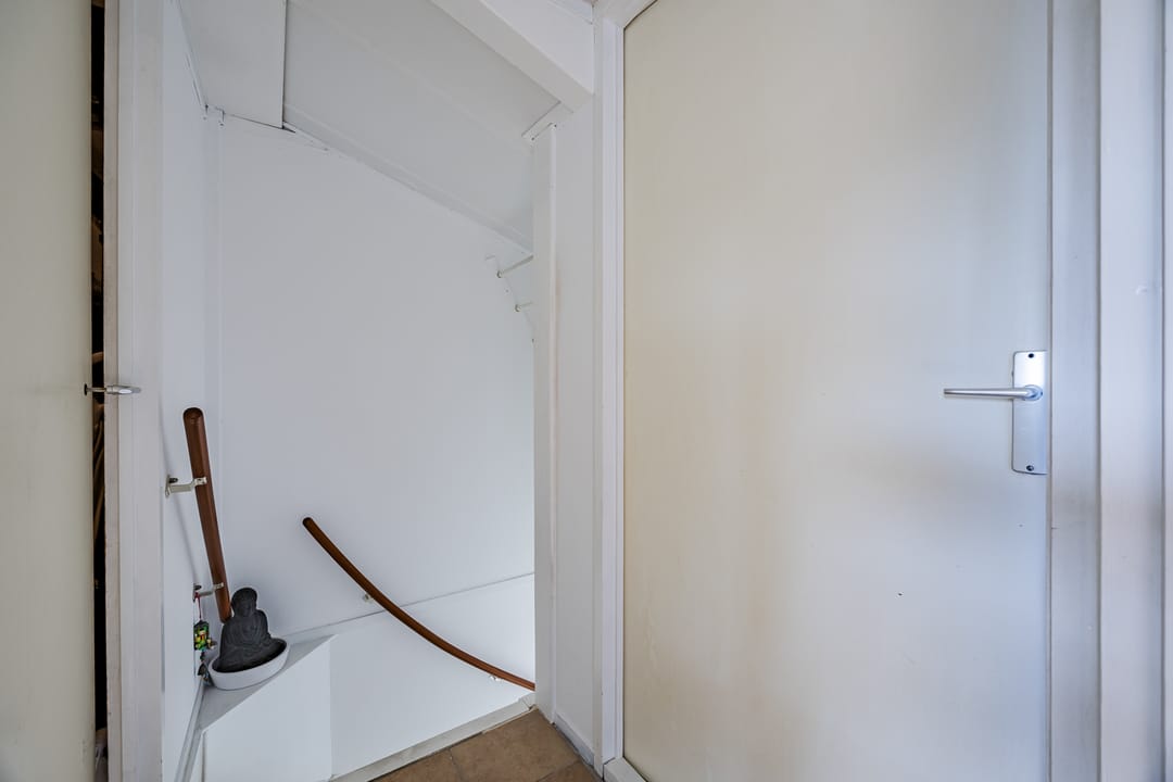 Photo 32 of Weidevogellaan 68
