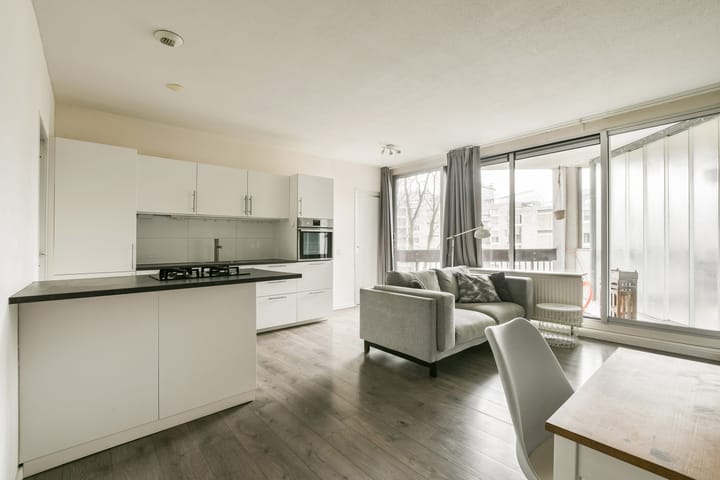 Foto 3 van Gouden Leeuw 1027