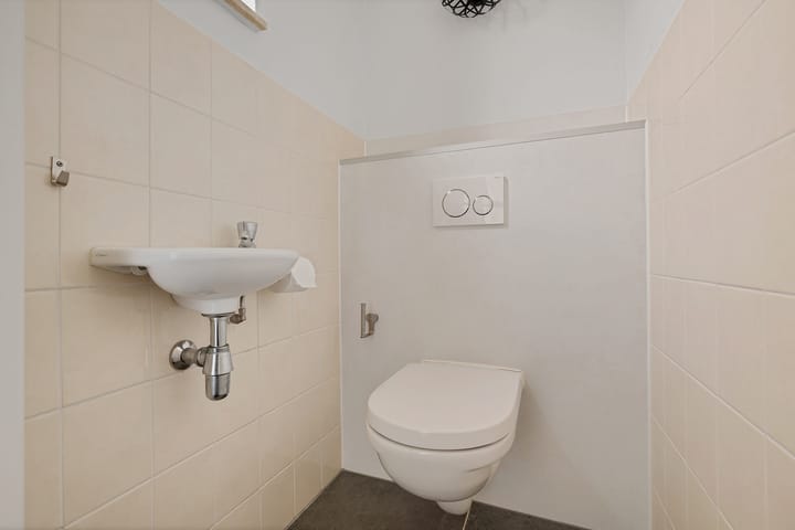 Vrijstaande woning te koop: Oranjekanaal NZ 10-0010, Wezuperbrug