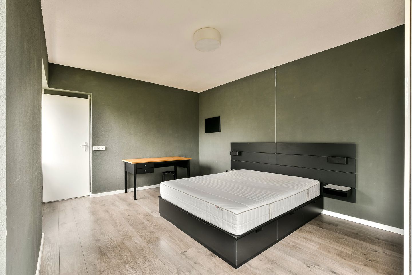 Foto 14 van Gouden Leeuw 1027