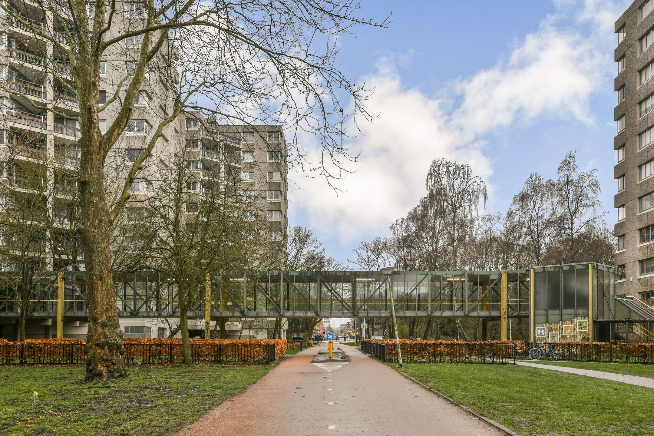 Foto 24 van Gouden Leeuw 1027