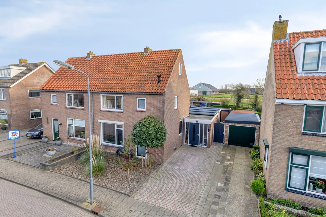 Foto 1 van Ooststraat 8