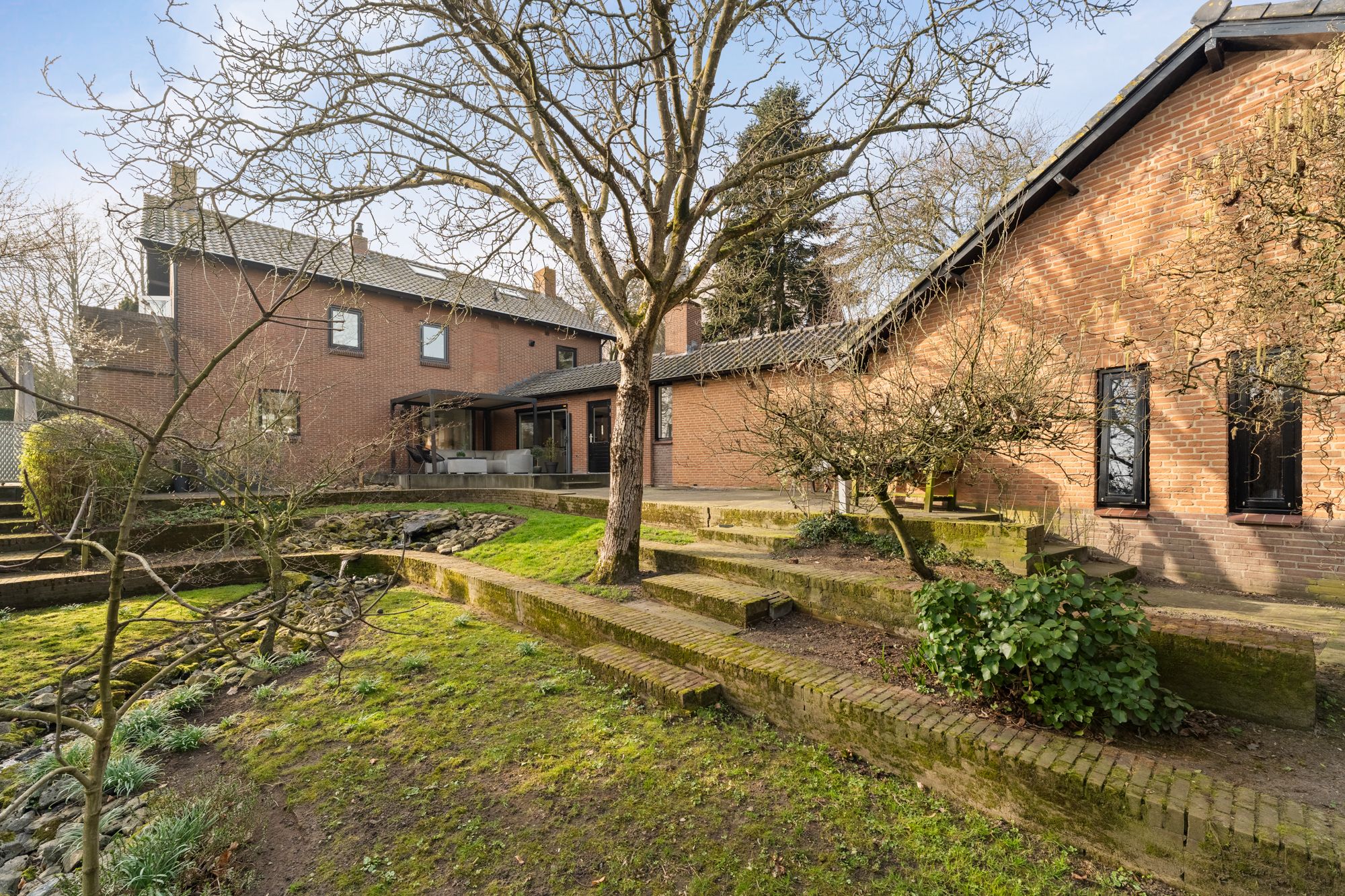 Photo 6 of Burgemeester van Engelenweg 171