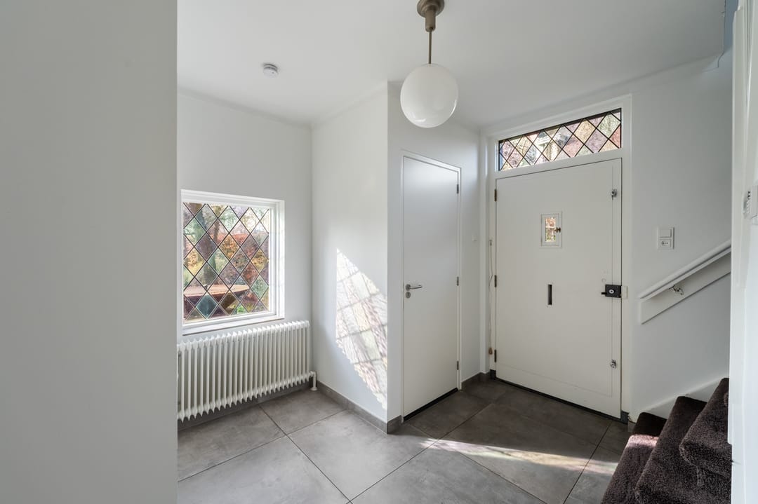 Photo 8 of Burgemeester van Engelenweg 171