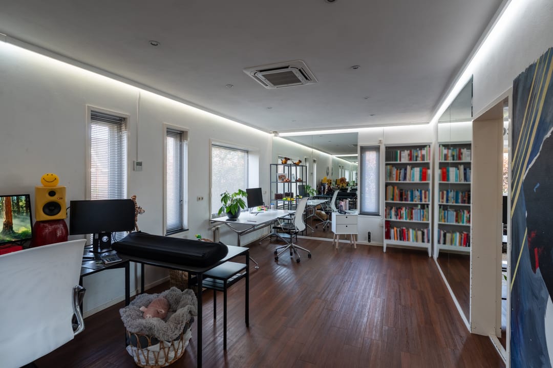 Photo 53 of Burgemeester van Engelenweg 171