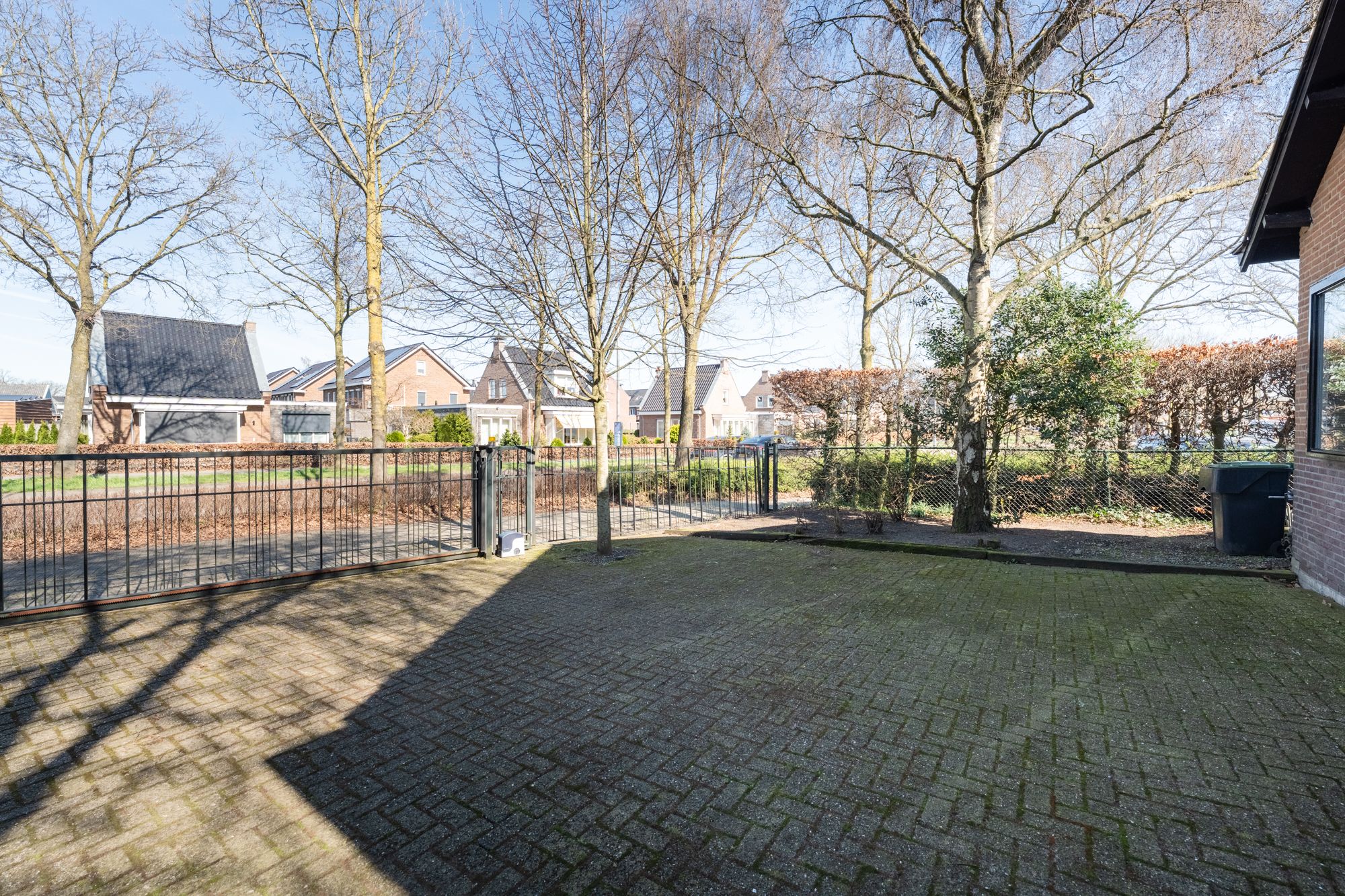 Photo 27 of Burgemeester van Engelenweg 171