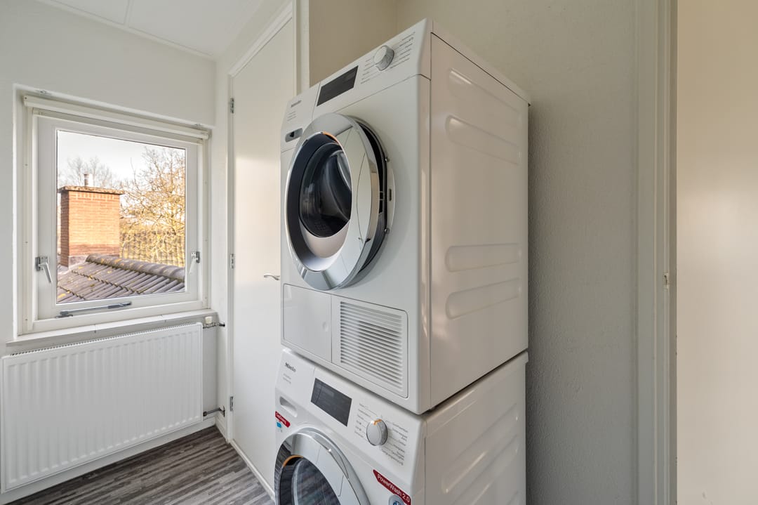 Photo 43 of Burgemeester van Engelenweg 171