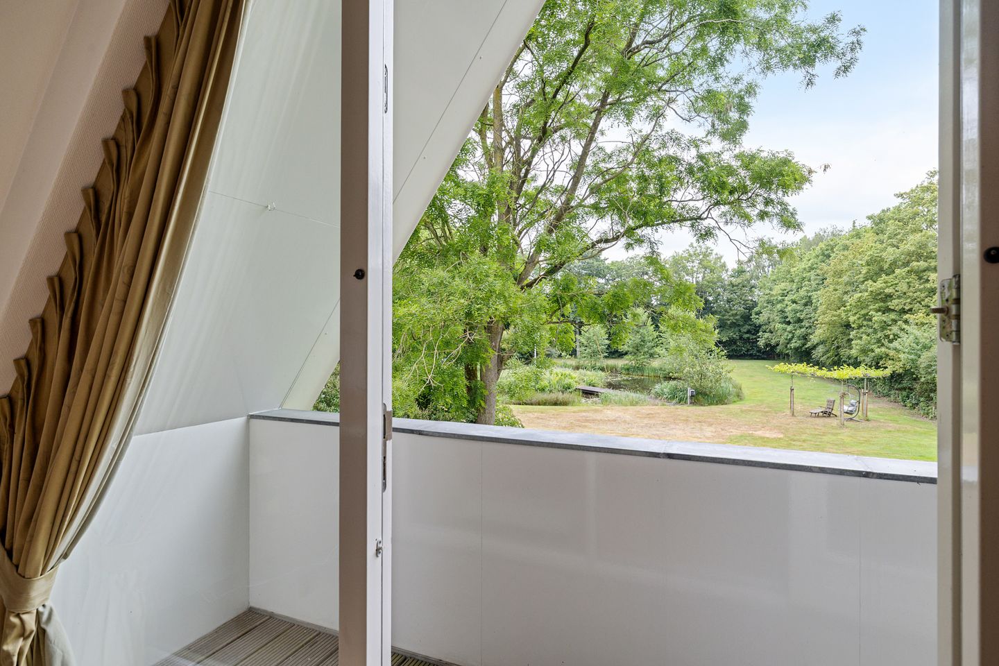 Foto 25 van Betonwei 44