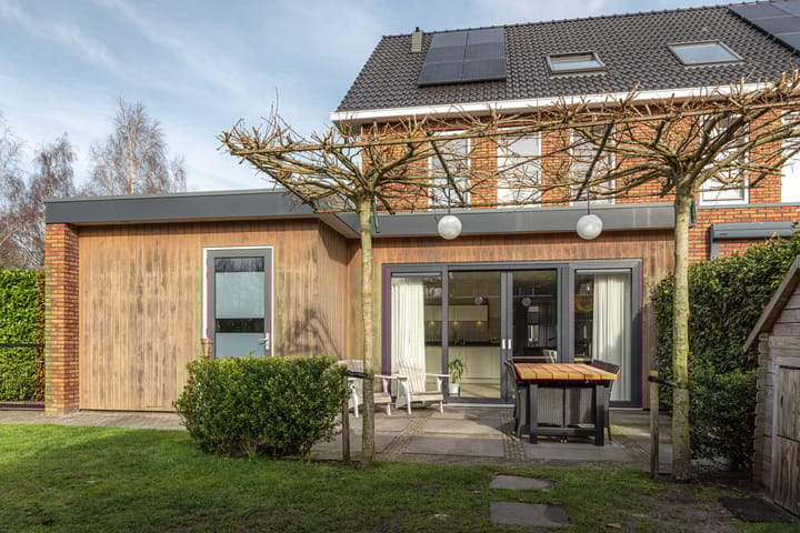 Photo 2 of Tamboer 15