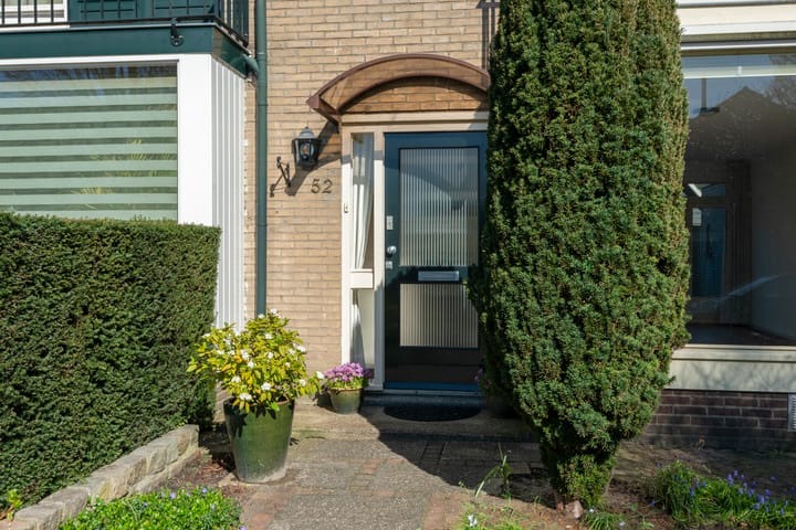 Photo 4 of Raadhuislaan 52
