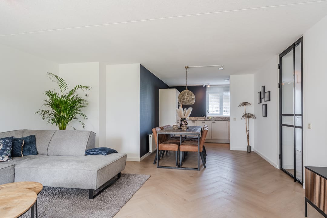 Foto 2 van Lijsterbeswede 91