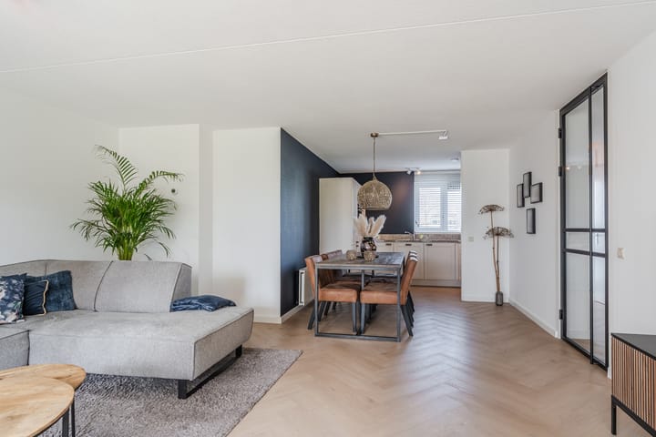 Photo 2 of Lijsterbeswede 91