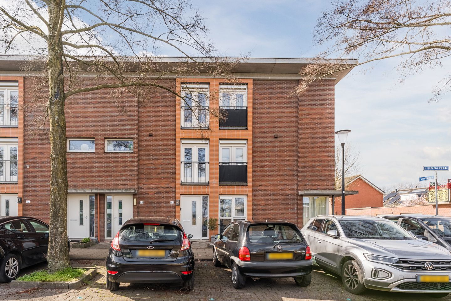 Foto 5 van Lijsterbeswede 91