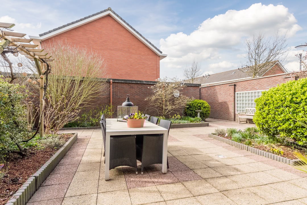 Foto 32 van Lijsterbeswede 91