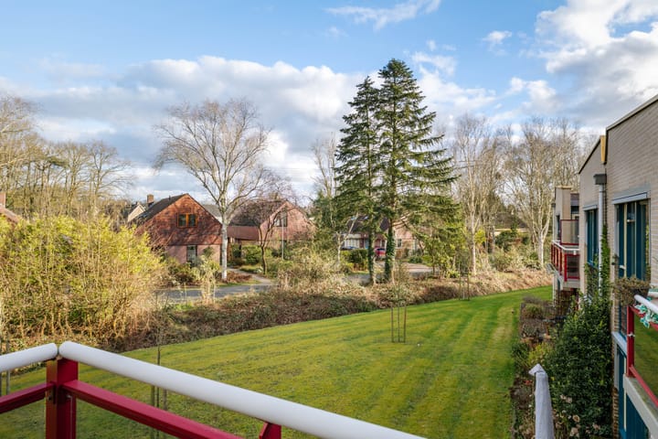 Foto 3 van Burg. Doffegnieslaan 2-F10