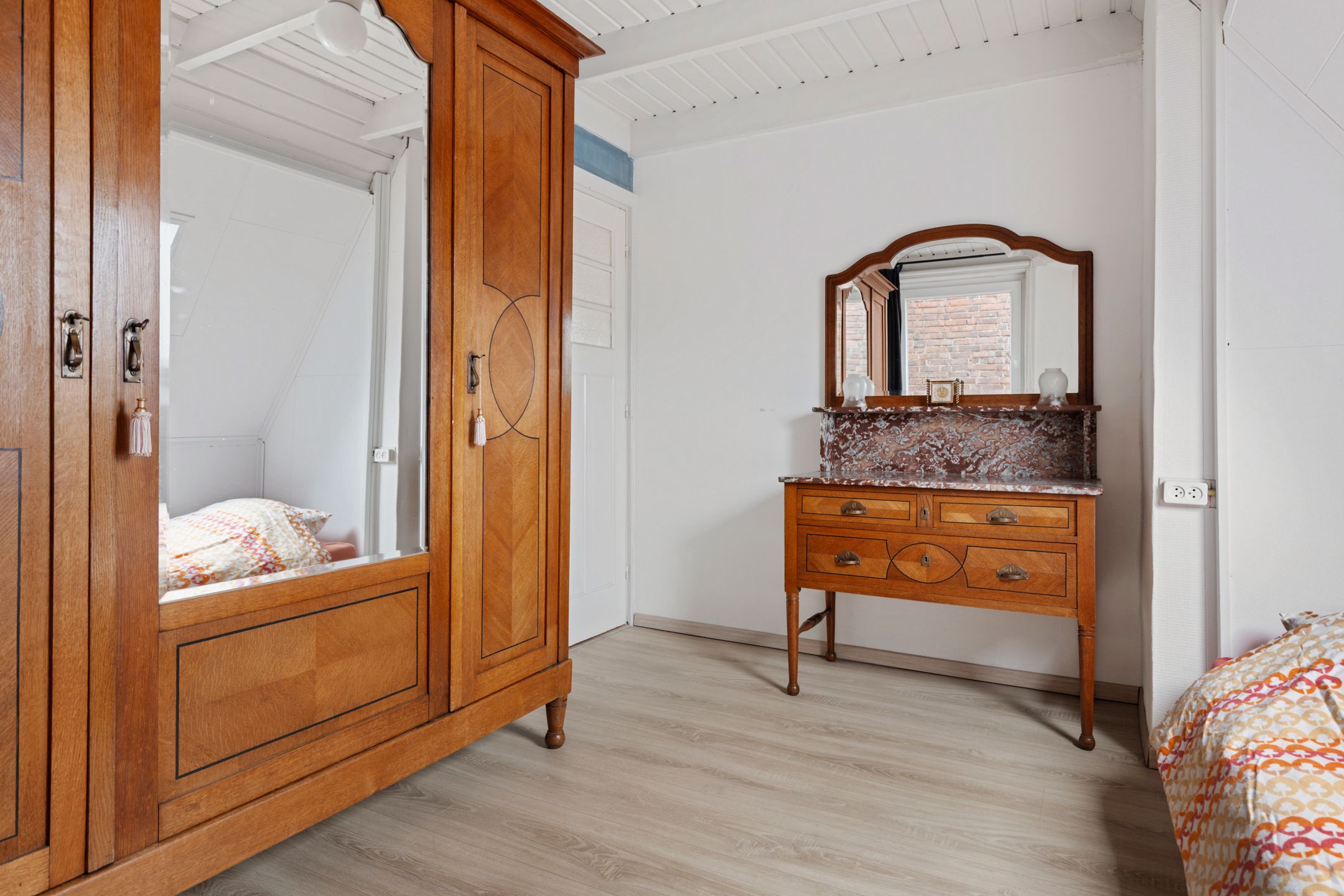 Photo 30 of Hoofdstraat 21