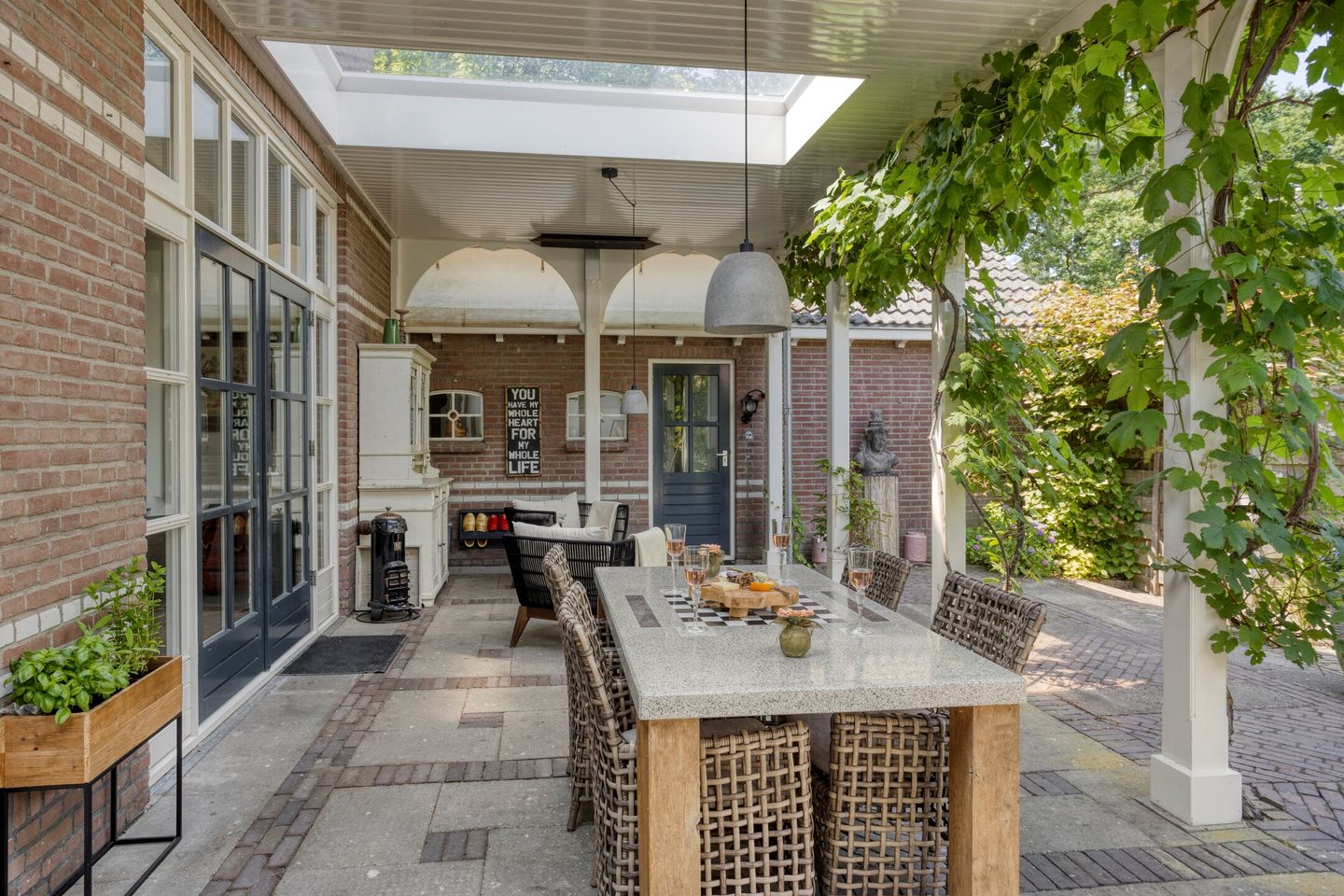 Foto 50 van Stationsweg 385