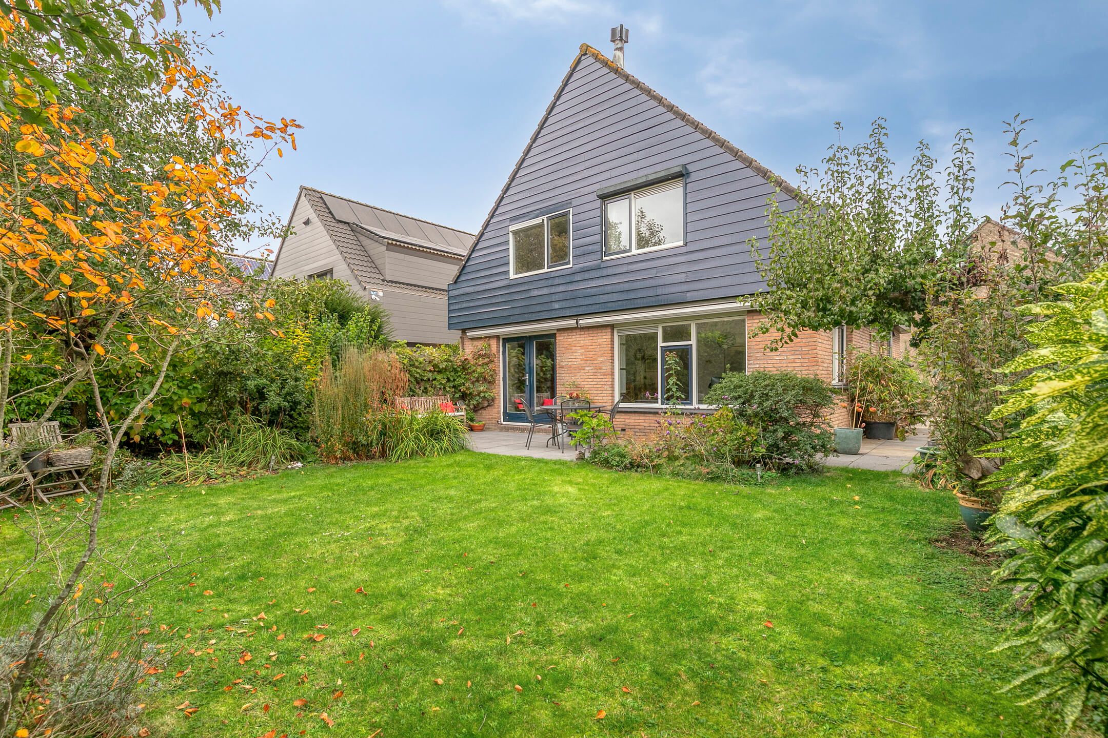 Buying a house in The Netherlands., Smaragd 42