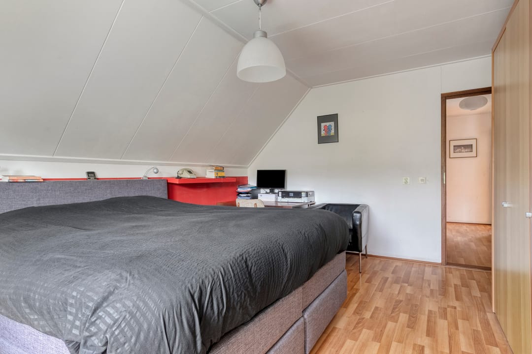 Foto 23 van Smaragd 42