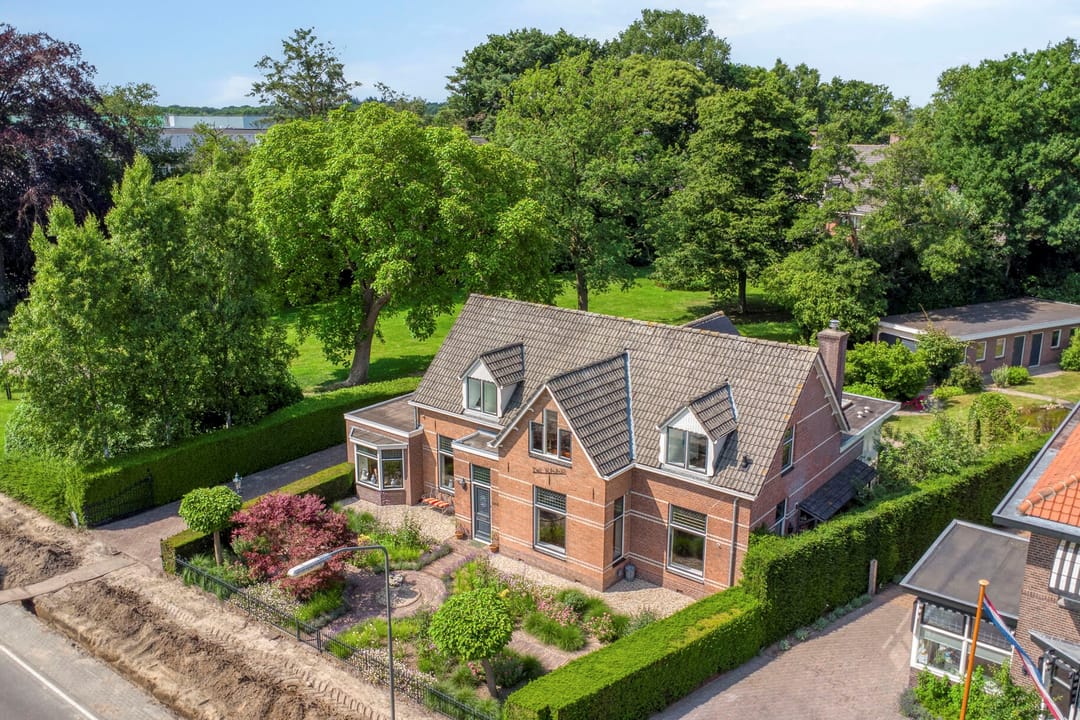 Foto 61 van Stationsweg 385