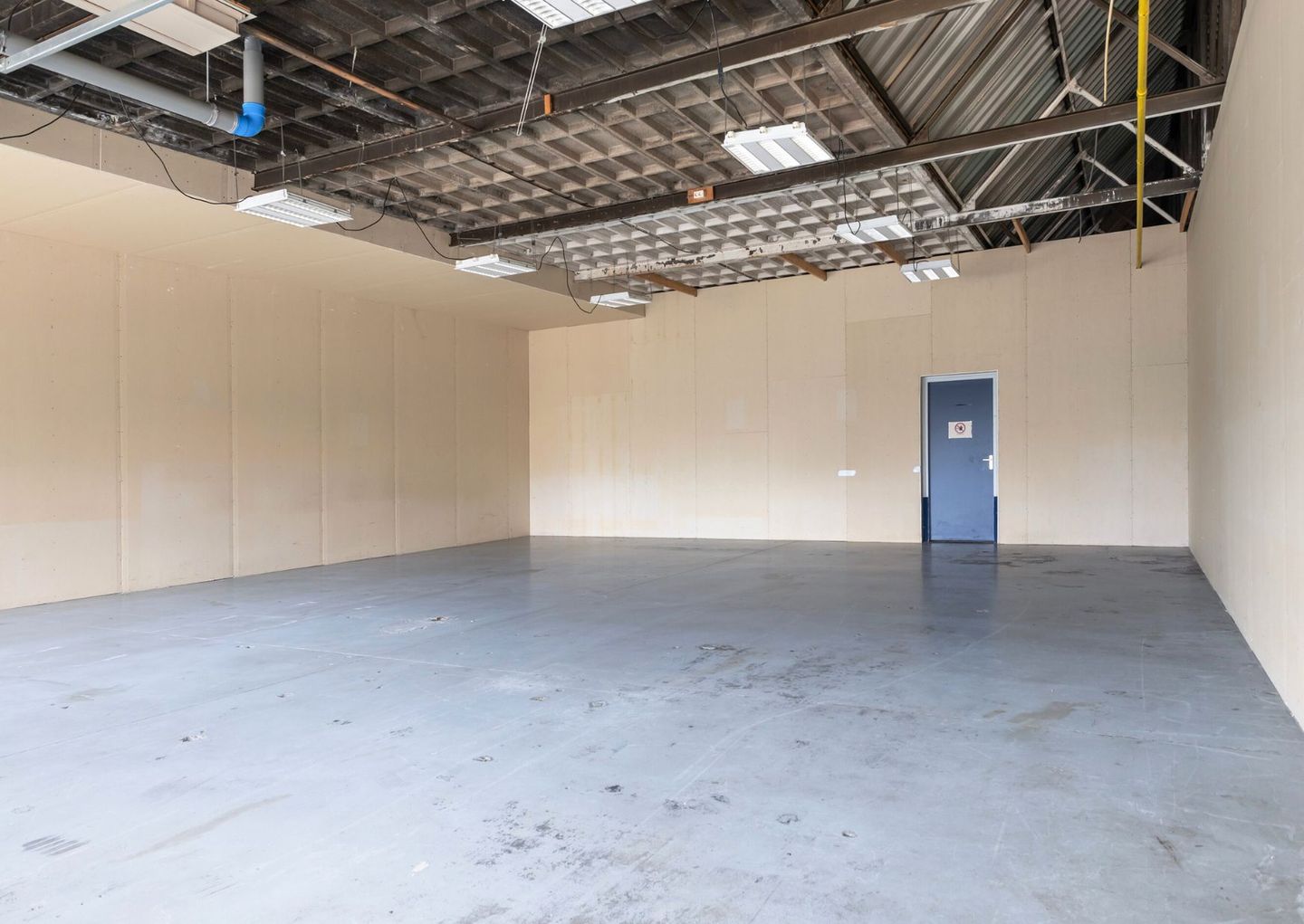 Bekijk foto 4 van Harlingerstraatweg 80-a