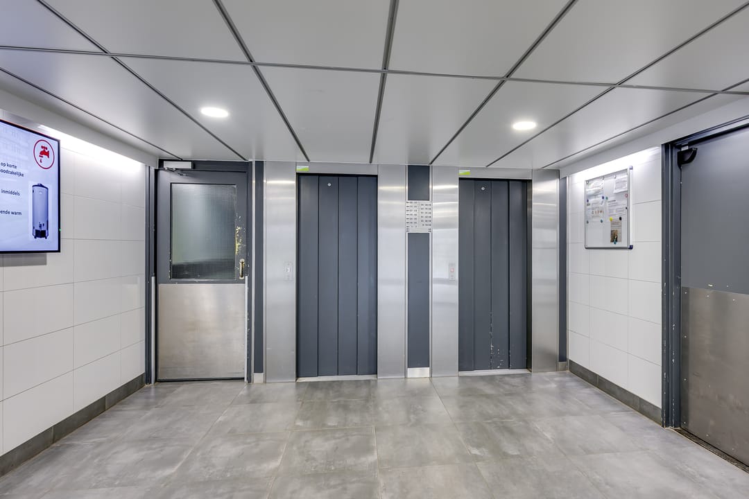 Foto 7 van Sterrenburgplein 40