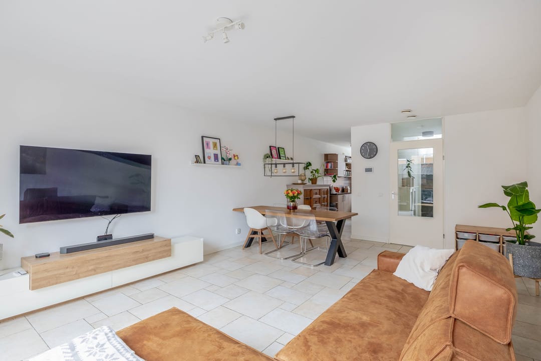 Foto 16 van Beugstraat 81