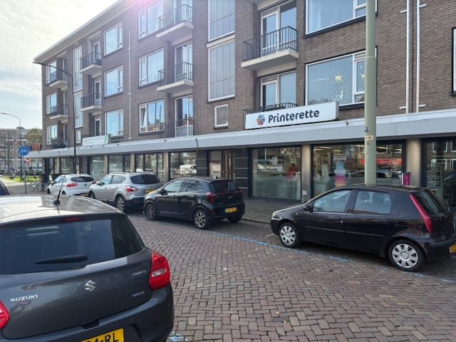 Bekijk foto 2 van Koningin Julianalaan 198