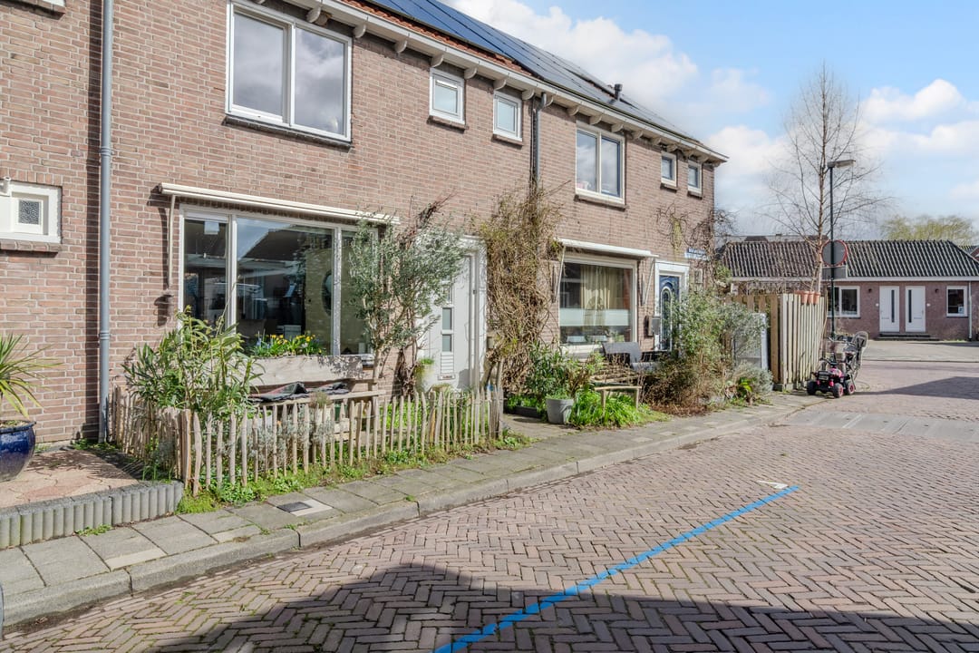 Photo 1 of Willem van der Voetstraat 4