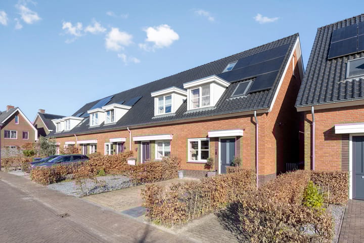 Pastoor Vereeptstraat 18