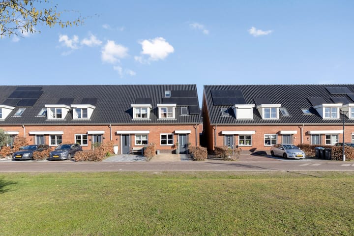 Pastoor Vereeptstraat 18