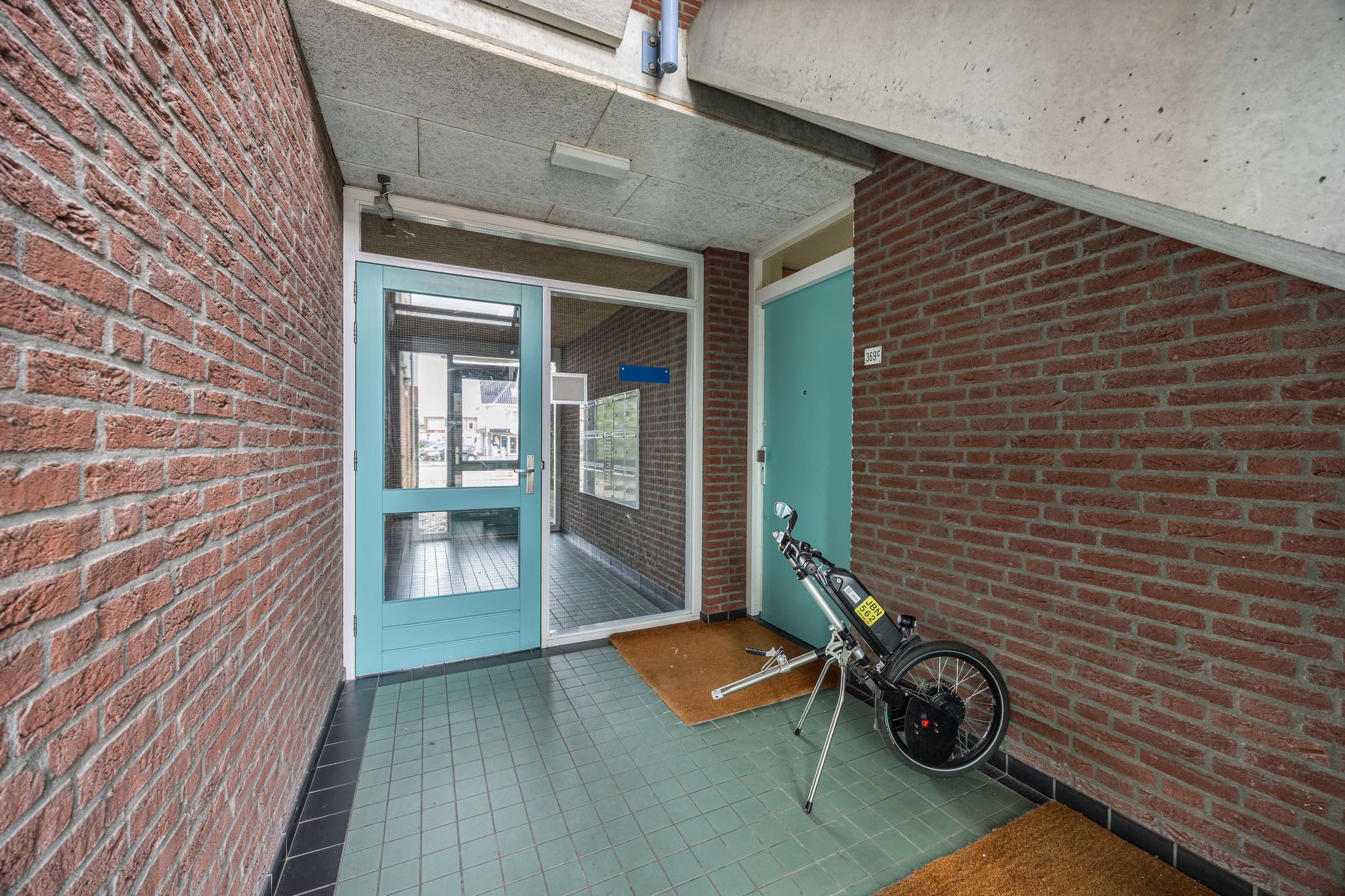 Foto 9 van Rijksstraatweg 369-C