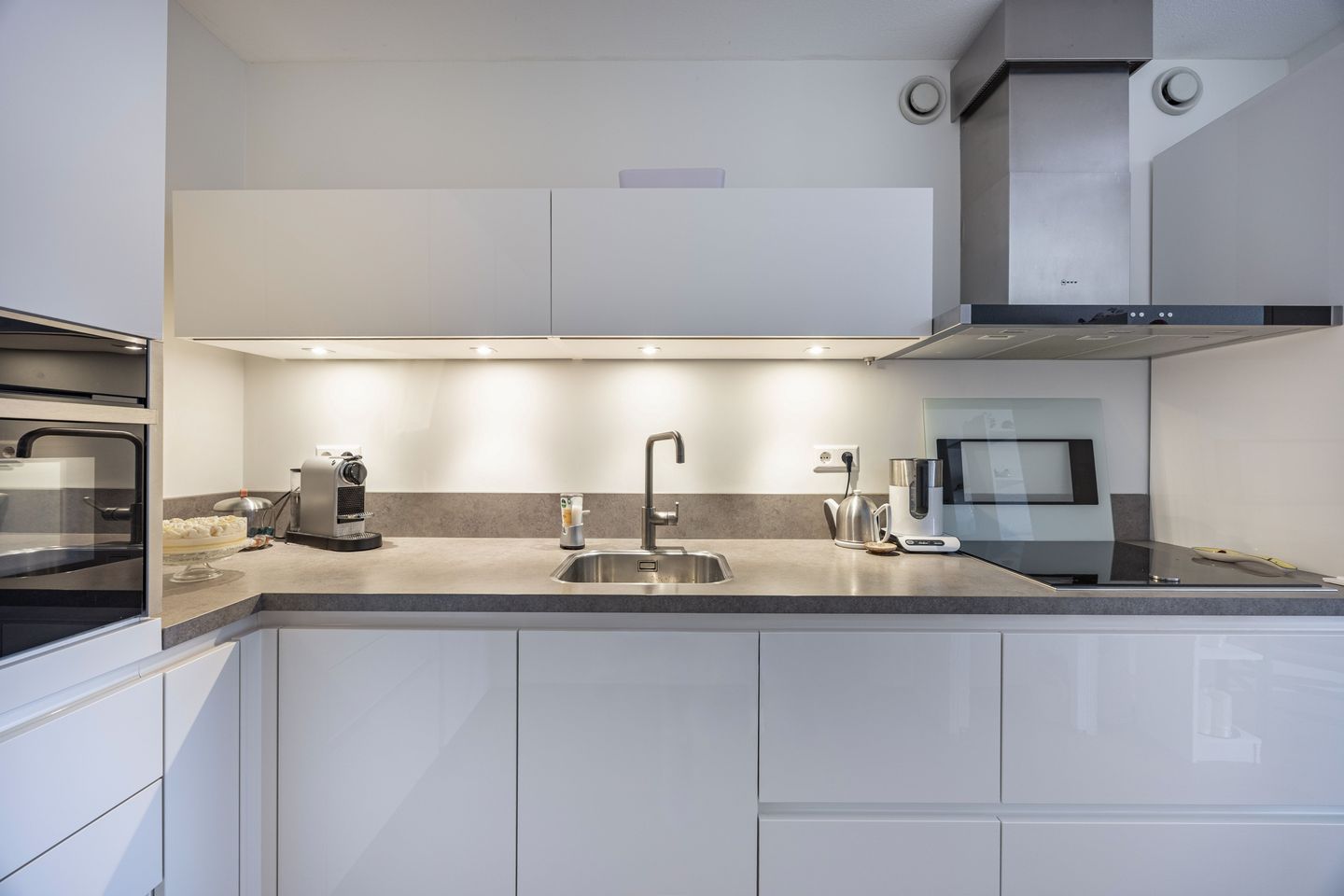 Foto 5 van Rijksstraatweg 369-C