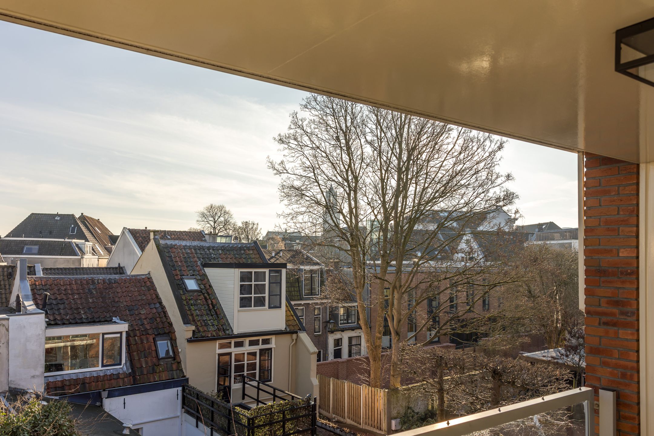 Spacious and luxurious 3-room apartment with balcony and parking in the heart of Utrecht — 21