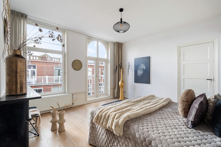 Photo 3 of Van Tuyllstraat 6