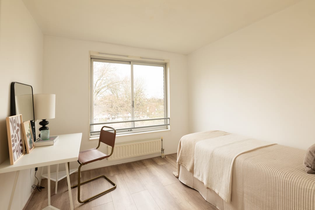 Foto 23 van Efua Sutherlandstraat 54