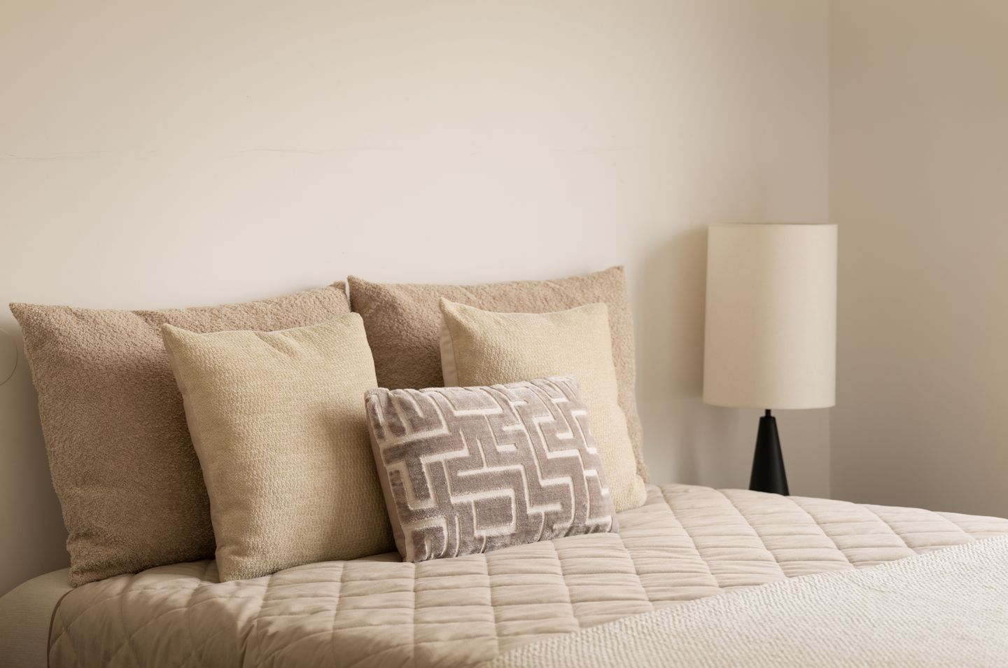 Foto 29 van Efua Sutherlandstraat 54