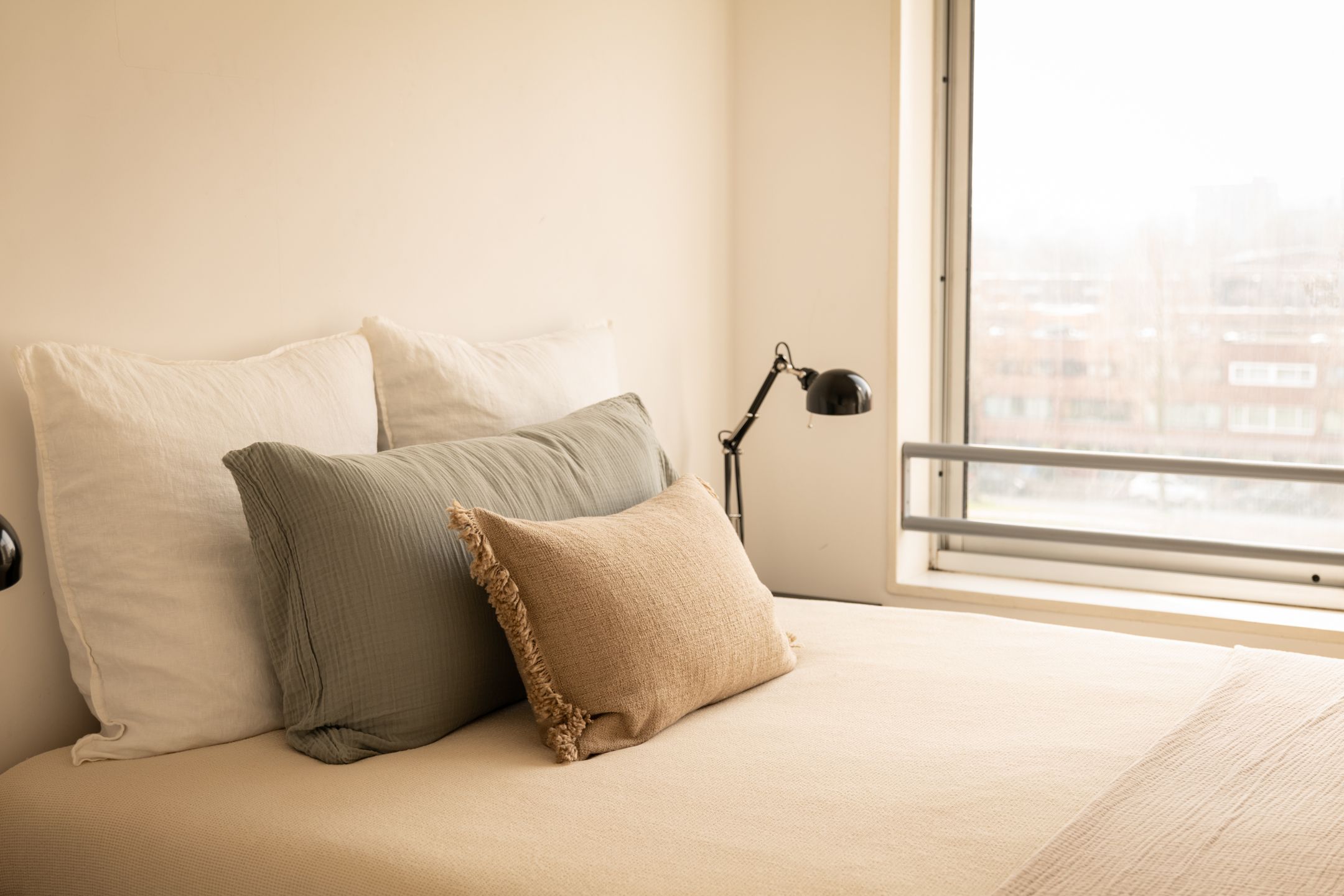 Foto 21 van Efua Sutherlandstraat 54