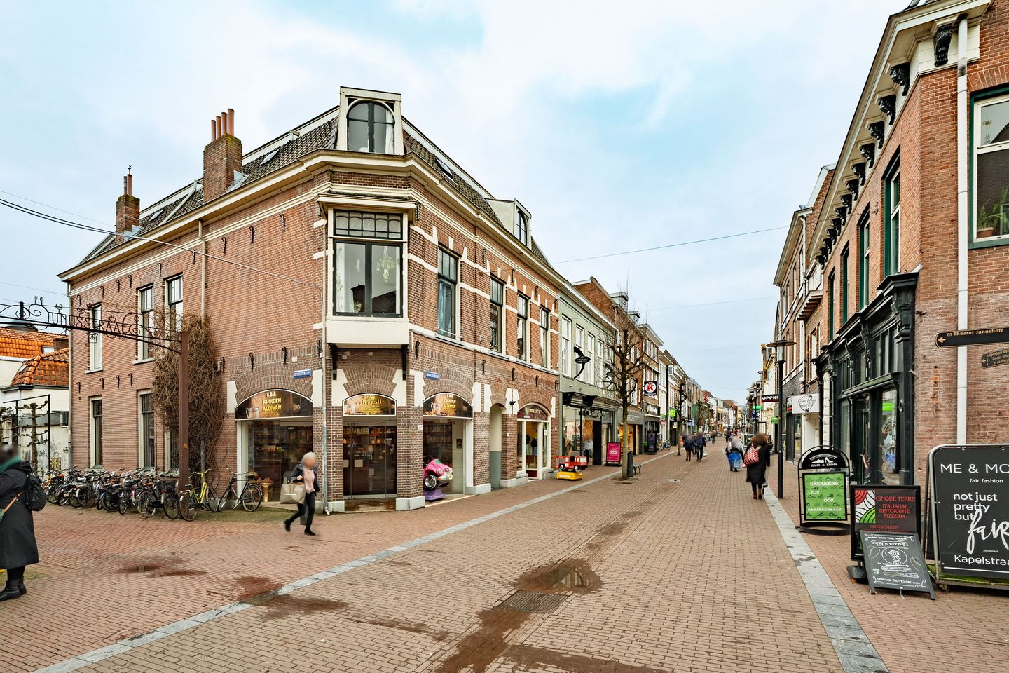 Bekijk foto 2 van Hoogstraat 37