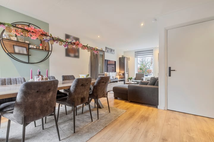 Photo 3 of Treebeekstraat 46