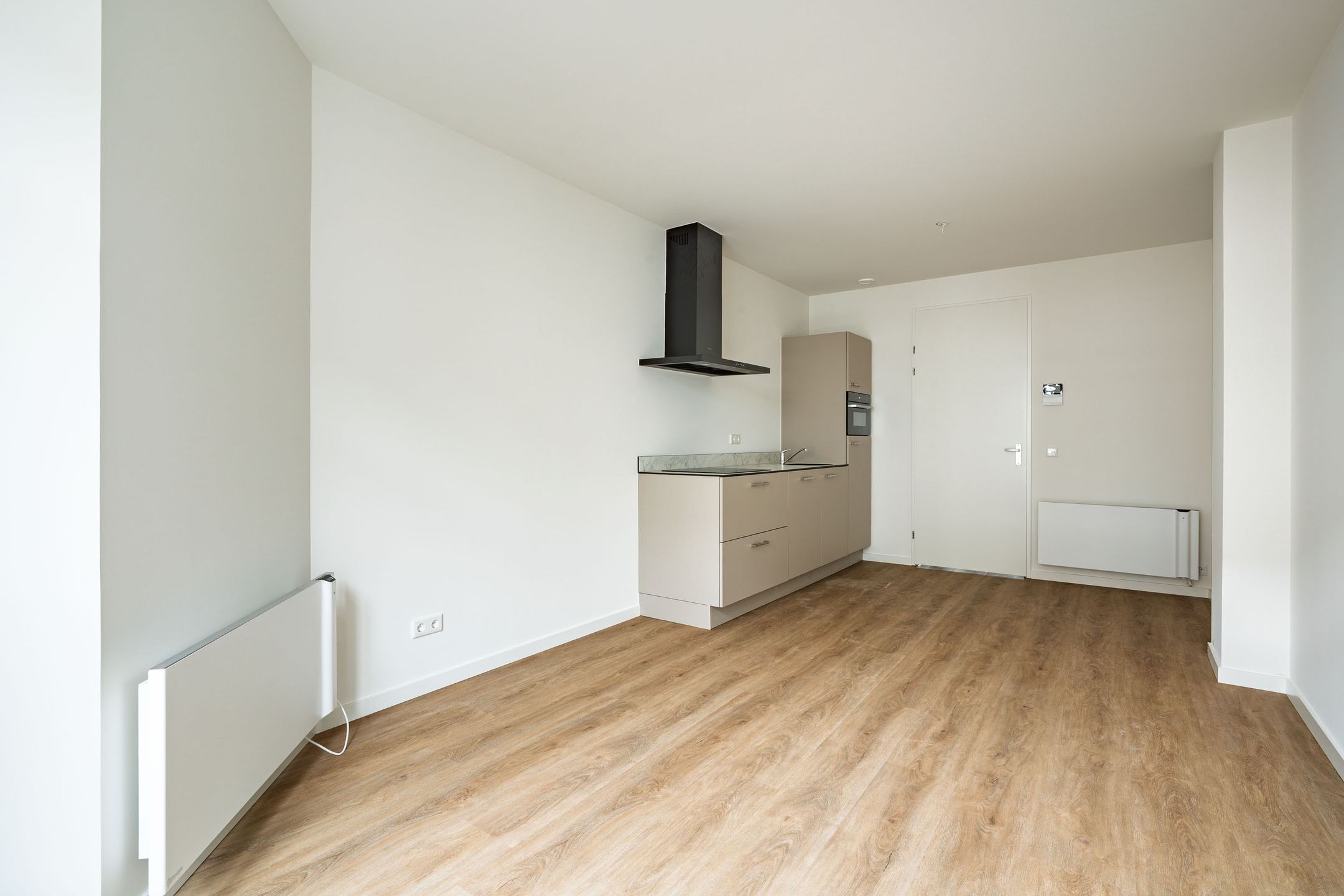 Photo 9 of Herenstraat 45