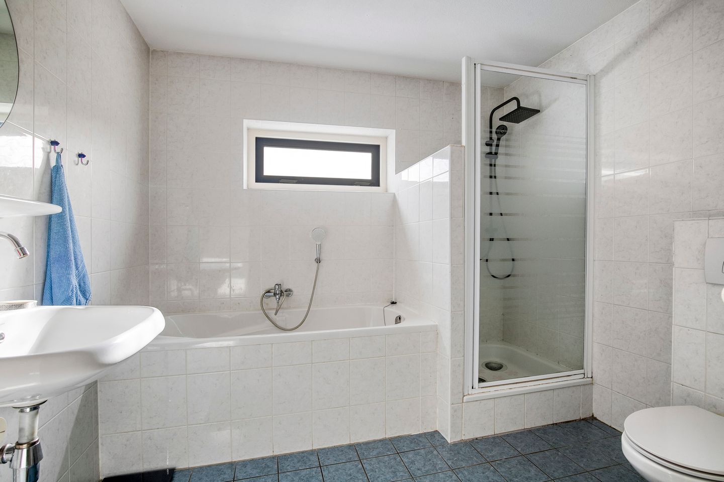 Photo 19 of Leo Gestelstraat 85