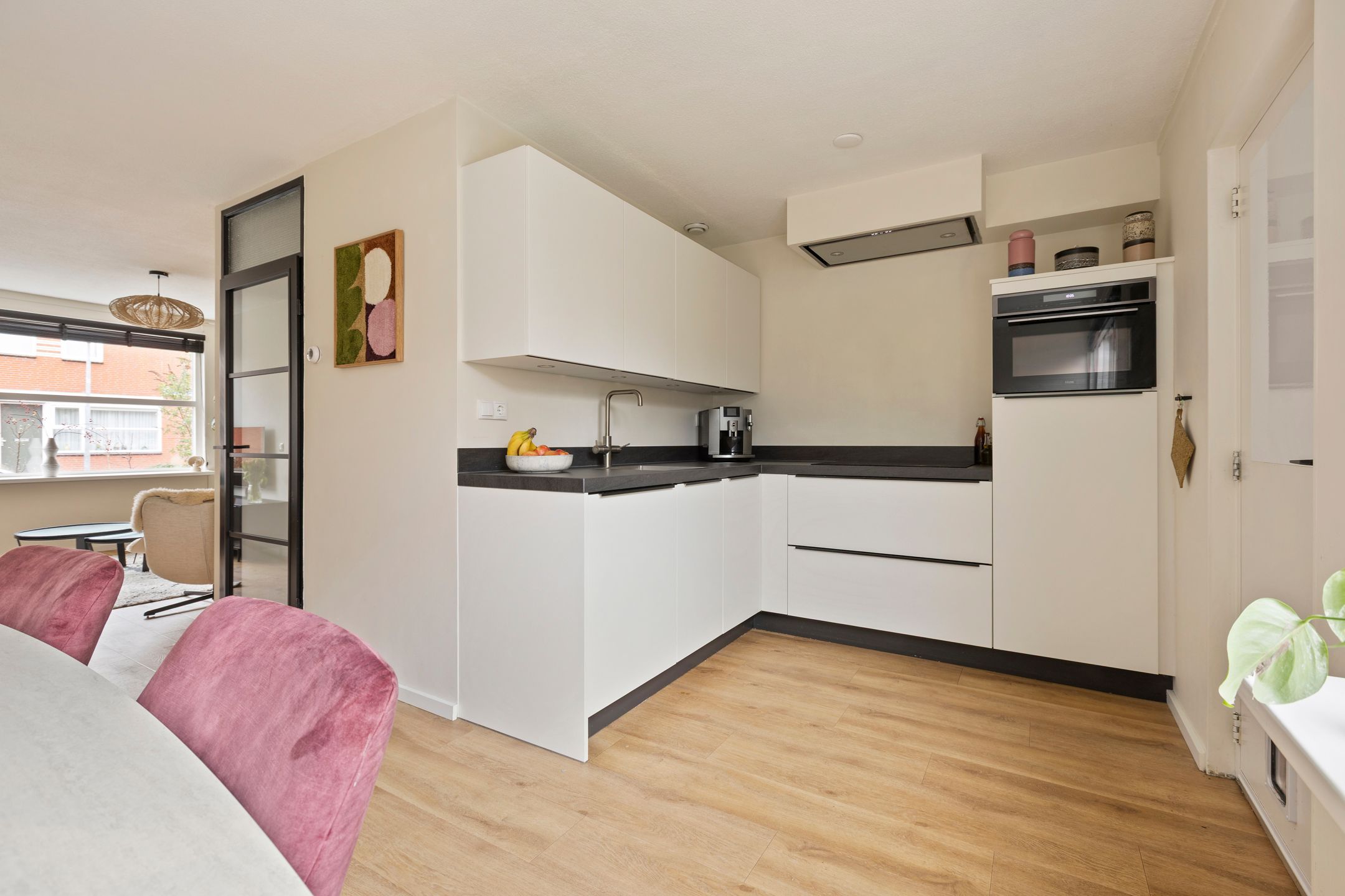 Photo 3 of J. Wagenaarstraat 27