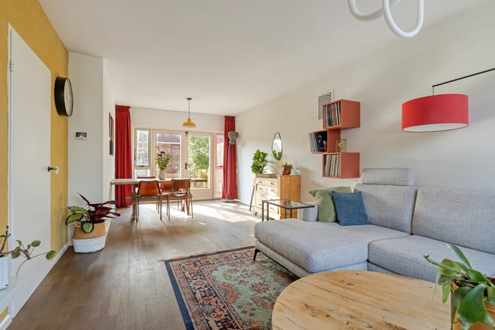 Photo 3 of Burg van Leentstraat 78