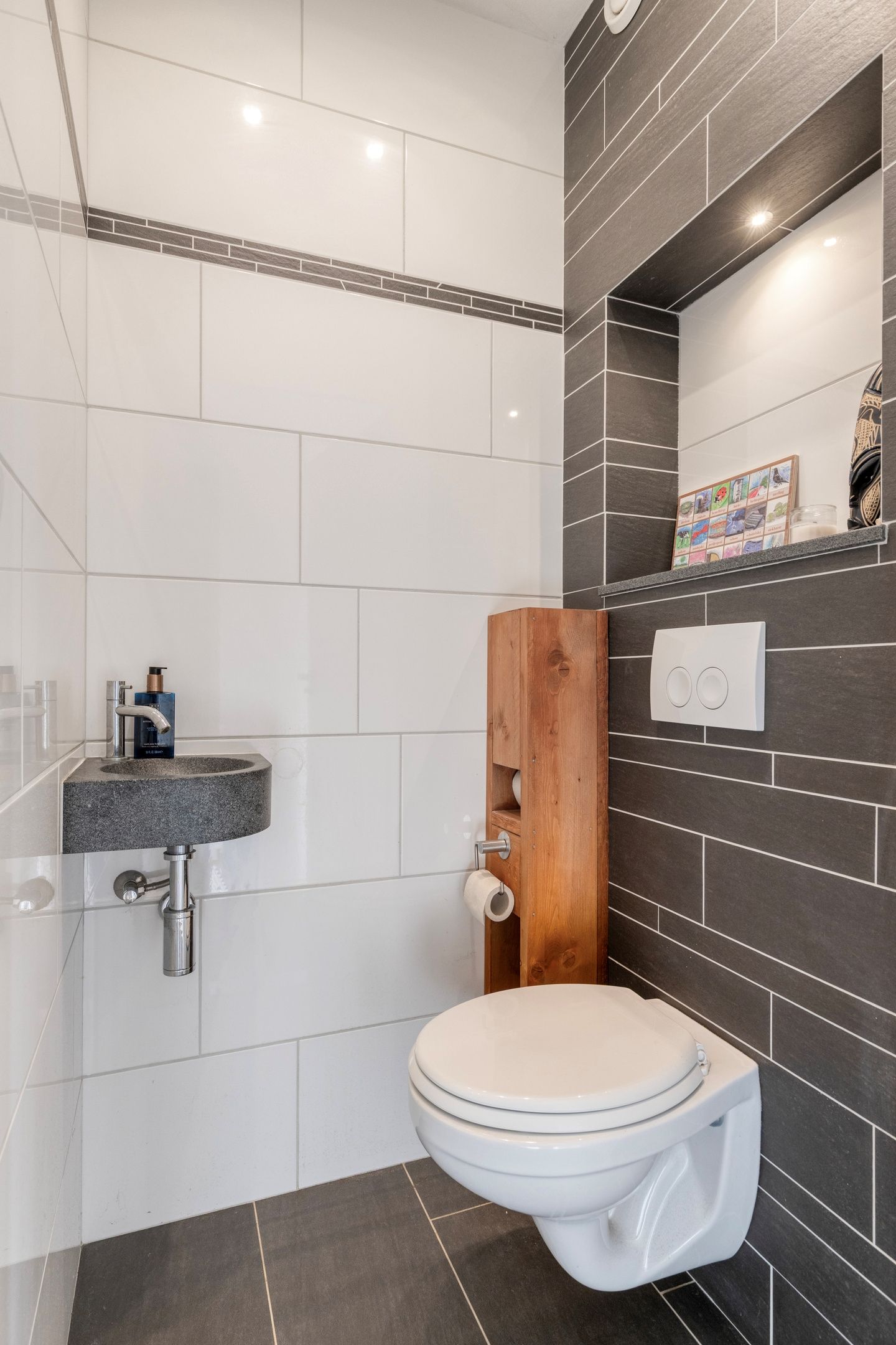 Foto 10 van Burg van Leentstraat 78