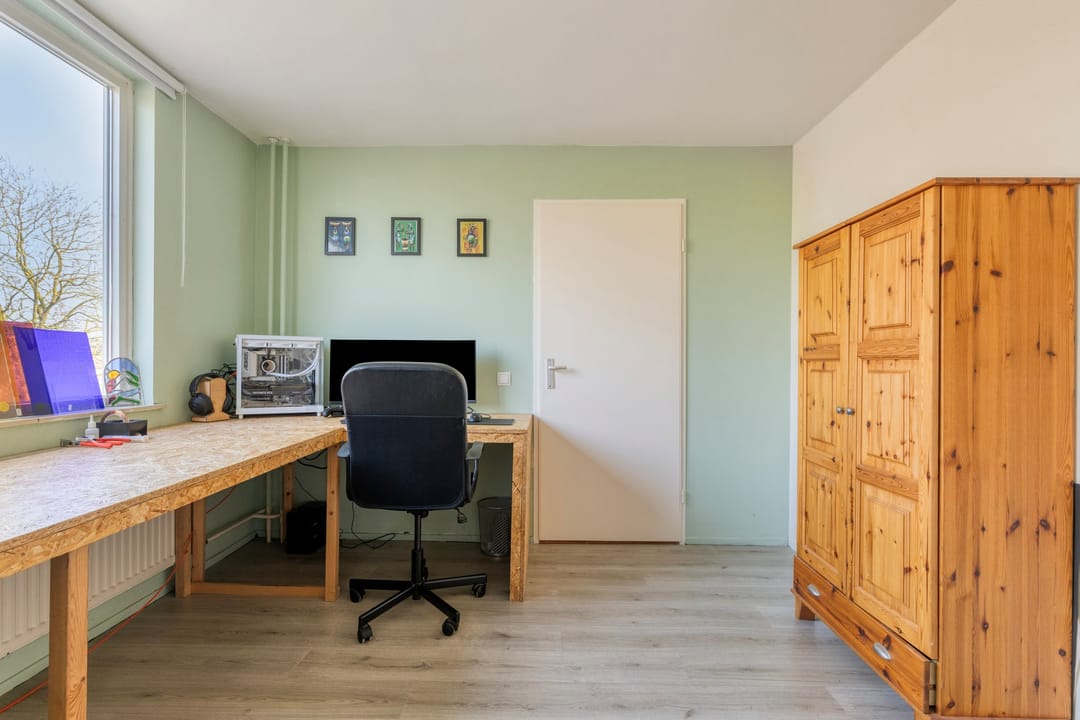 Foto 16 van Burg van Leentstraat 78