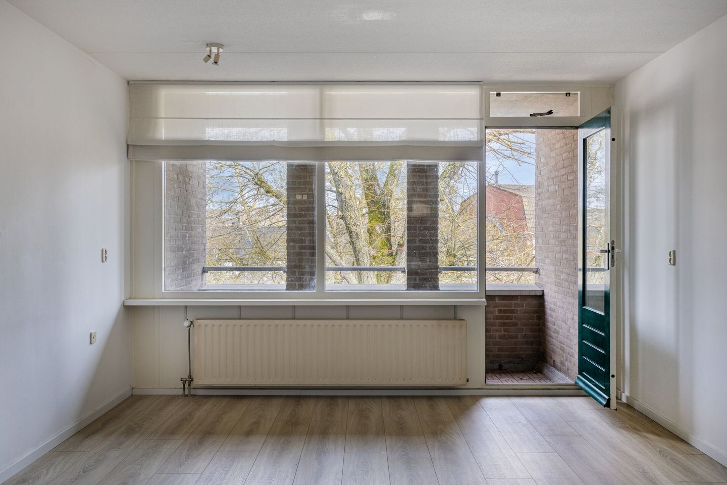 Foto 19 van Volksplein 88-D