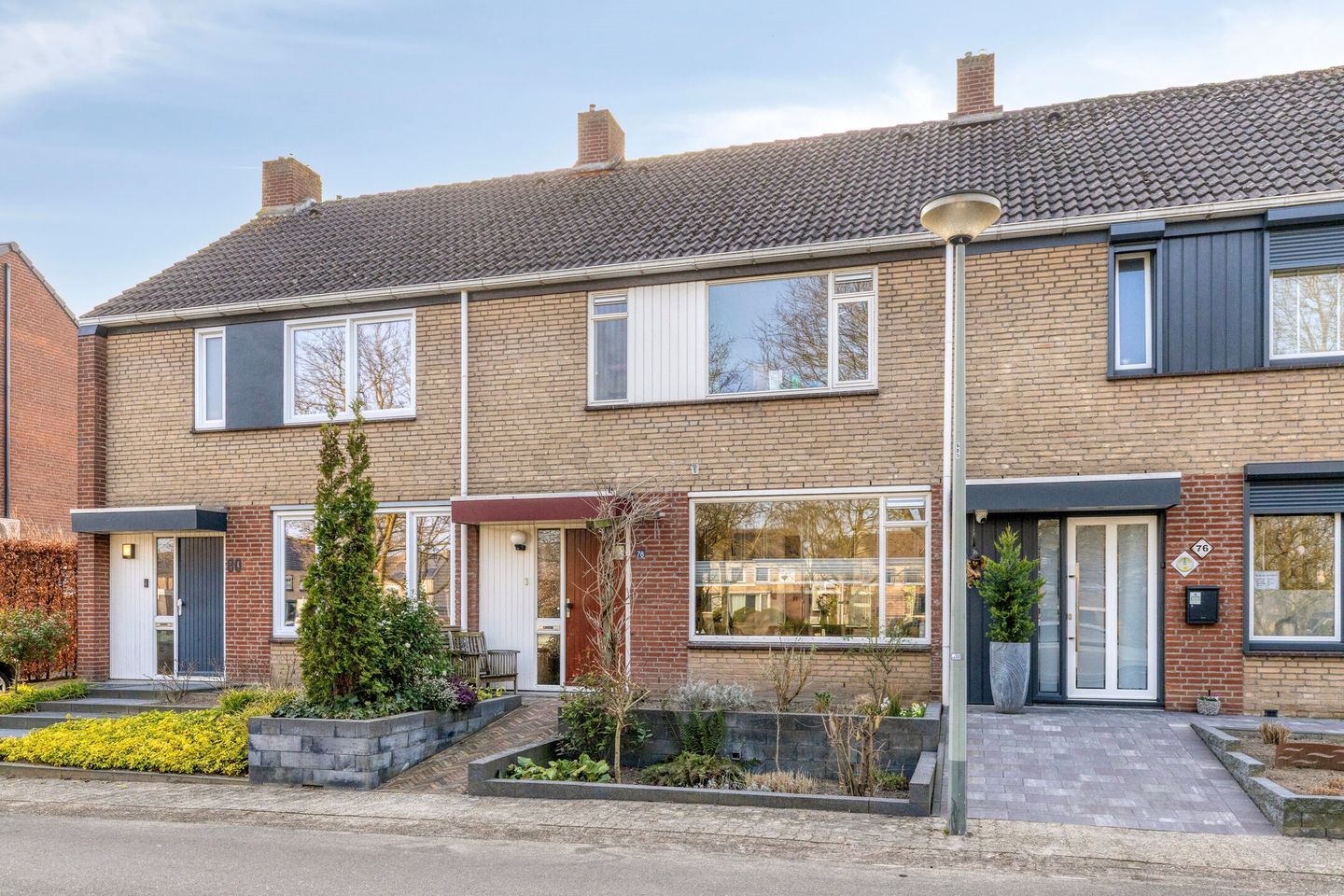 Foto 29 van Burg van Leentstraat 78