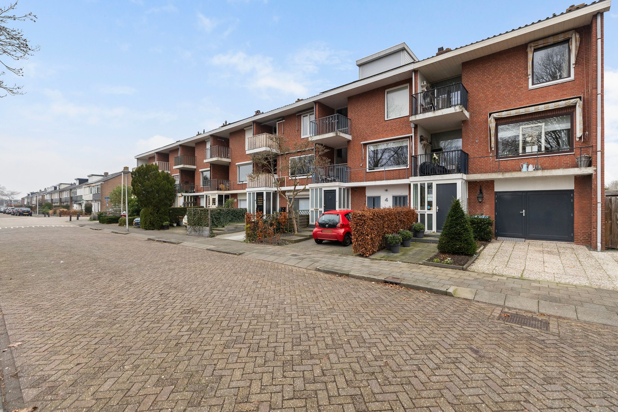 Photo 3 of Tromplaan 6